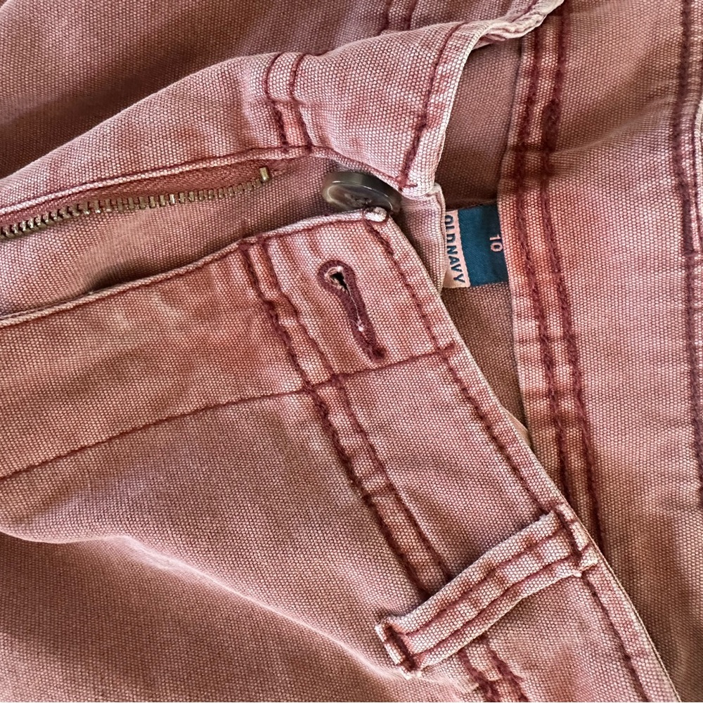 Women's Crop Jeans - Picture 2 of 3
